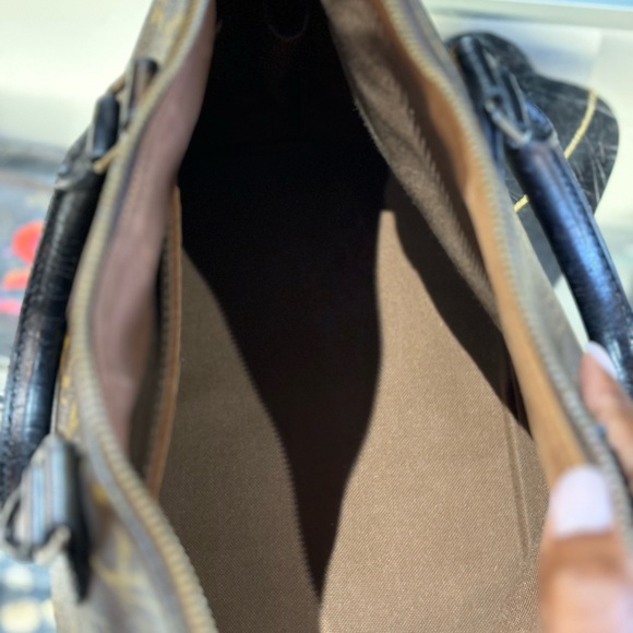 Alma Louis Vuitton - Picture 12 of 14